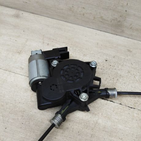 steklopodieemnik-perednii-pravyi-elektro-mazda-6-gg-art-86186-big-5