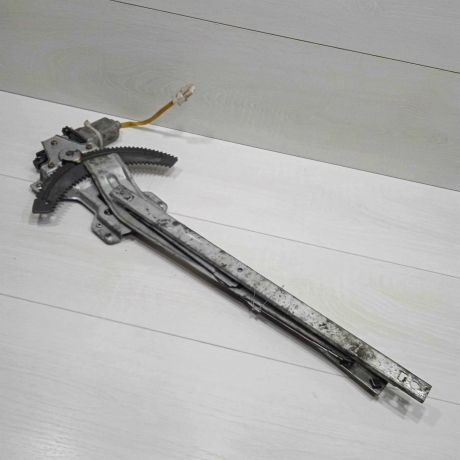 steklopodieemnik-elektriceskii-hyundai-matrix-perednii-levyi-art-86656-big-1