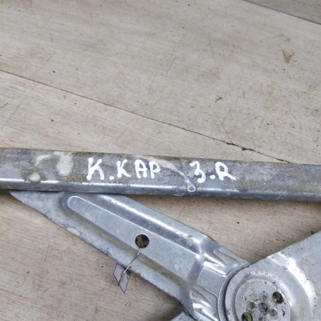 steklopodieemnik-zadnii-pravyi-elektro-kia-carens-i-rs-art-86752-big-1