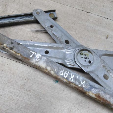 steklopodieemnik-zadnii-levyi-elektro-kia-carens-i-rs-art-86829-big-1