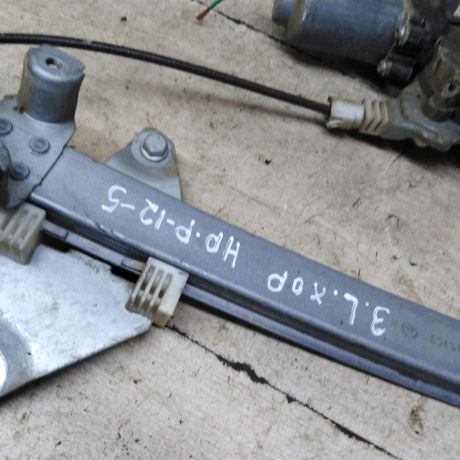 steklopodieemnik-zadnii-levyi-elektro-nissan-primera-p12-art-87315-big-2