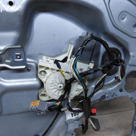 steklopodieemnik-elektriceskii-ford-focus-ii-perednii-levyi-art-87417-big-3