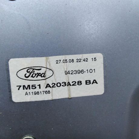 steklopodieemnik-elektriceskii-ford-focus-ii-perednii-pravyi-art-87504-big-4