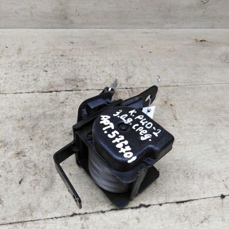 remen-bezopasnosti-zadnii-srednii-kia-rio-ii-art-87676-big-0