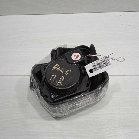 remen-bezopasnosti-perednii-privod-volkswagen-polo-5-art-88250-big-2