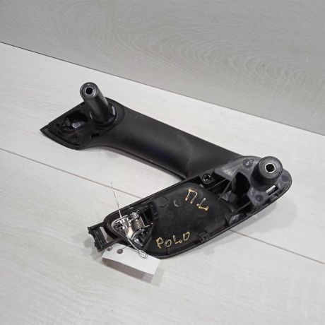 rucka-dveri-vnutrenniaia-peredniaia-levaia-volkswagen-polo-5-art-88265-big-1