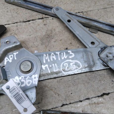 steklopodieemnik-elektriceskii-levyi-daewoo-matiz-art-89029-big-2