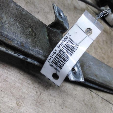 steklopodieemnik-elektriceskii-perednii-pravyi-mitsubishi-space-wagon-iii-art-89117-big-1