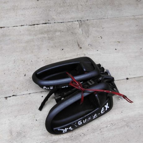 rucka-dveri-vnutrenniaia-hyundai-elantra-iii-art-89320-big-0