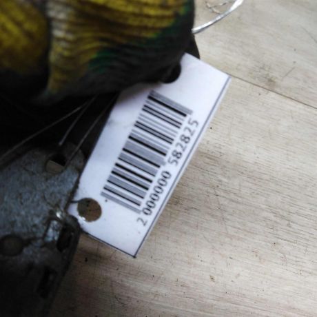 steklopodieemnik-mexaniceskii-perednii-levyi-renault-logan-i-lada-largus-art-90000-big-1