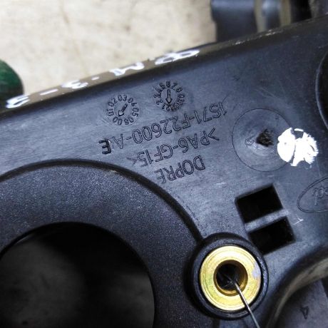 rucka-otkryvaniia-dveri-vnutrenniaia-ford-mondeo-3-art-90153-big-1