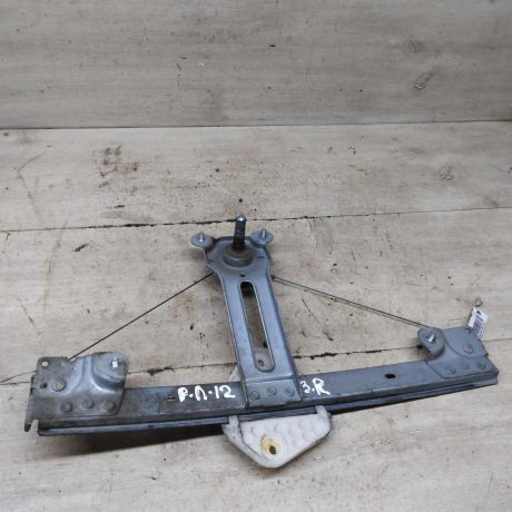 steklopodieemnik-mexaniceskii-zadnii-pravyi-renault-logan-i-lada-largus-art-90248-big-0