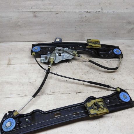 steklopodieemnik-elektriceskii-perednii-pravyi-opel-astra-j-art-90344-big-1