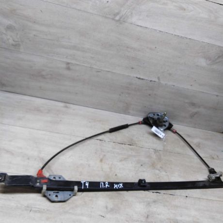 steklopodieemnik-perednii-pravyi-mexaniceskii-volkswagen-transporter-t4-art-90574-big-0