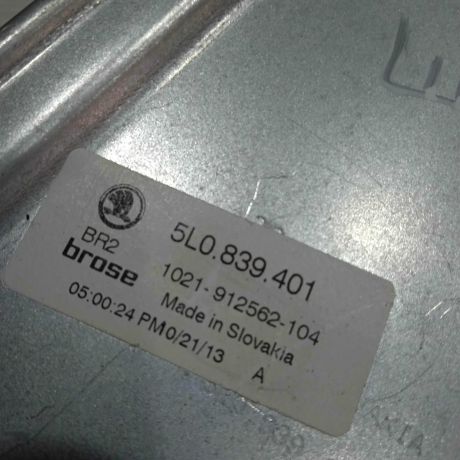 steklopodieemnik-mexaniceskii-zadnii-levyi-skoda-yeti-i-art-90657-big-3