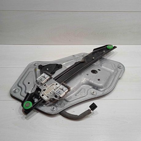 steklopodieemnik-perednii-levyi-elektriceskii-skoda-yeti-i-art-90699-big-3