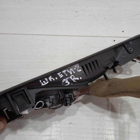 rucka-otkryvaniia-dveri-vnutrenniaia-zadniaia-pravaia-skoda-yeti-i-art-90716-big-3