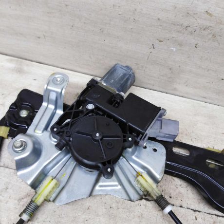 steklopodieemnik-elektriceskii-perednii-levyi-opel-astra-j-art-90799-big-1