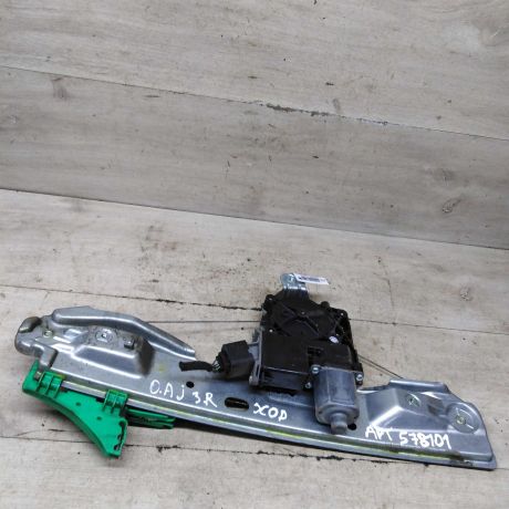 steklopodieemnik-elektriceskii-zadnii-pravyi-opel-astra-j-art-91034-big-0