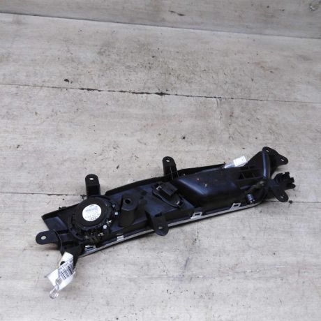 rucka-dveri-vnutrenniaia-peredniaia-levaia-audi-a6-c6-art-91059-big-3