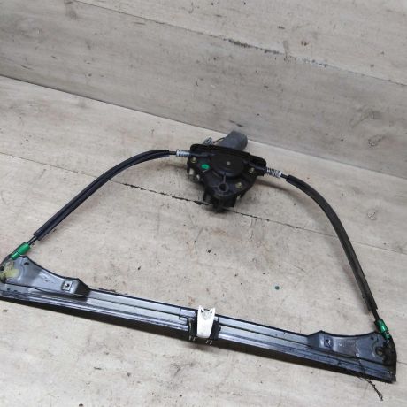 steklopodieemnik-elektriceskii-perednii-pravyi-renault-clio-ii-art-91587-big-5