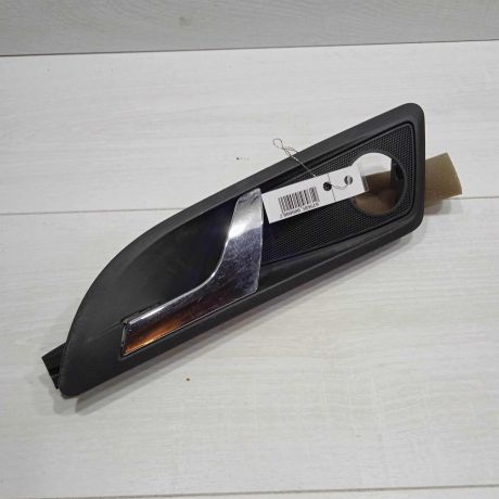 rucka-dveri-vnutrenniaia-peredniaia-levaia-skoda-yeti-i-art-91613-big-0