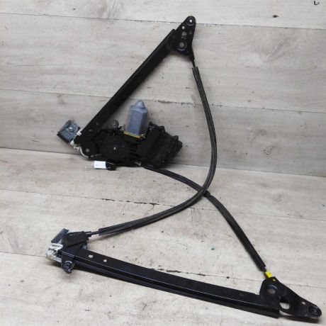 steklopodieemnik-elektriceskii-zadnii-levyi-volkswagen-sharan-seat-alhambra-i-ford-galaxy-art-92001-big-0