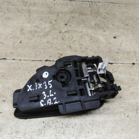 rucka-dveri-vnutrenniaia-levaia-zadniaia-hyundai-ix35-i-art-92159-big-2