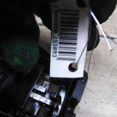 rucka-dveri-vnutrenniaia-levaia-zadniaia-hyundai-ix35-i-art-92159-big-1