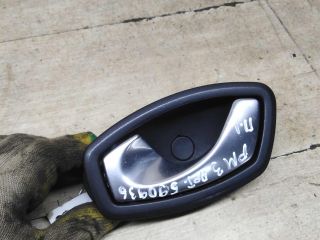 rucka-dveri-vnutrenniaia-peredniaia-levaia-renault-megane-iii-art-92196