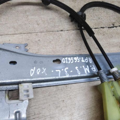 steklopodieemnik-elektriceskii-zadnii-levyi-renault-megane-iii-art-92205-big-1