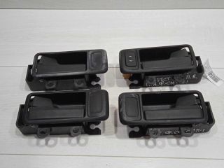 rucka-dveri-vnutrenniaia-ford-c-max-art-93960