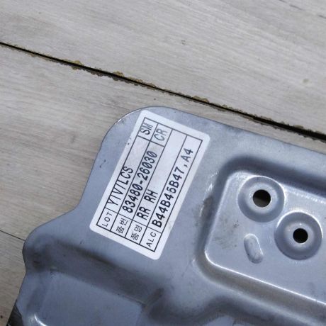 steklopodieemnik-elektriceskii-zadnii-pravyi-hyundai-santa-fe-i-art-94087-big-4