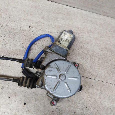 steklopodieemnik-elektriceskii-perednii-pravyi-kia-shuma-ii-kia-spectra-ii-art-94340-big-1