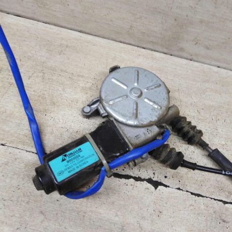 steklopodieemnik-elektriceskii-zadnii-pravyi-kia-shuma-ii-kia-spectra-ii-art-94341-big-2