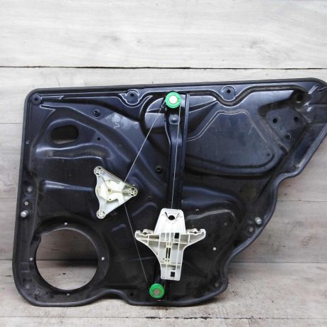 steklopodieemnik-elektriceskii-zadnii-levyi-volkswagen-passat-b6-art-94754-big-2