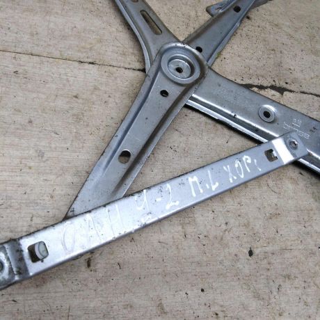 steklopodieemnik-elektriceskii-perednii-levyi-opel-astra-h-art-95257-big-4