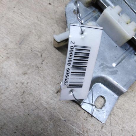 steklopodieemnik-elektriceskii-zadnii-pravyi-kia-shuma-ii-kia-spectra-ii-art-95357-big-3