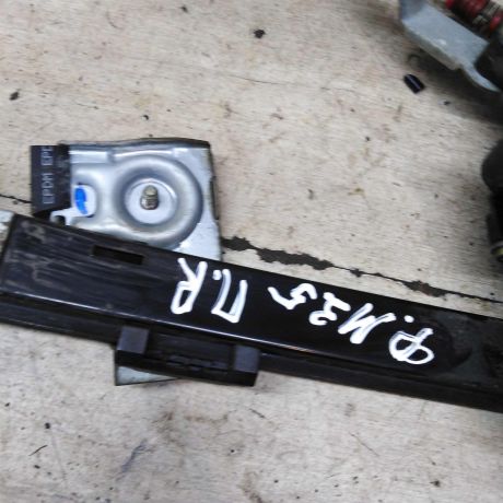 steklopodieemnik-elektriceskii-perednii-pravyi-ford-mondeo-3-art-95390-big-3