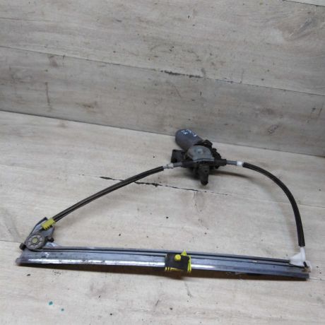 steklopodieemnik-elektriceskii-perednii-pravyi-renault-megane-i-art-95513-big-1