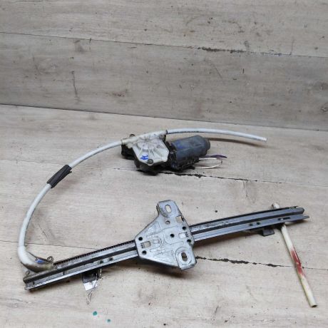 steklopodieemnik-elektriceskii-zadnii-pravyi-renault-megane-i-art-95514-big-2