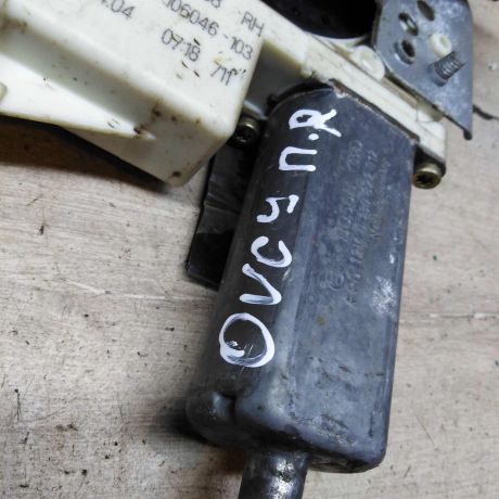 steklopodieemnik-elektriceskii-perednii-pravyi-opel-vectra-c-art-95864-big-1