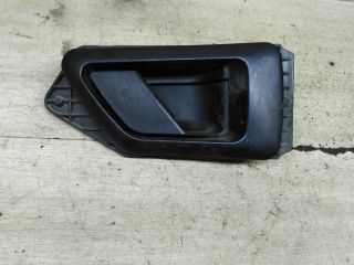 rucka-dveri-vnutrenniaia-peredniaia-pravaia-peugeot-partner-i-restailing-art-96549