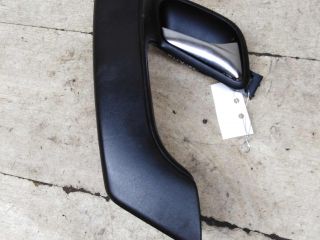 rucka-dveri-vnutrenniaia-zadniaia-pravaia-volkswagen-polo-5-art-96609