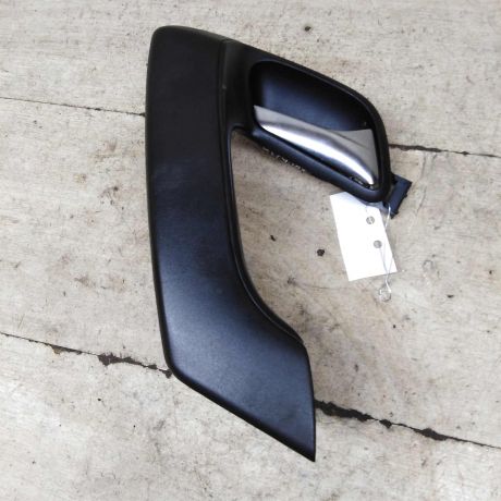 rucka-dveri-vnutrenniaia-zadniaia-pravaia-volkswagen-polo-5-art-96609-big-0