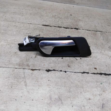 rucka-dveri-vnutrenniaia-zadniaia-pravaia-volkswagen-jetta-5-volkswagen-golf-5-art-96656-big-0