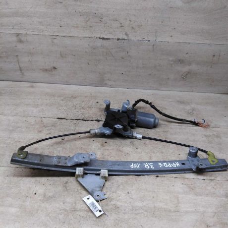 steklopodieemnik-elektriceskii-zadnii-pravyi-nissan-primera-p12-art-96840-big-0