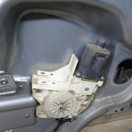 steklopodieemnik-elektriceskii-perednii-levyi-ford-focus-2-art-96959-big-4