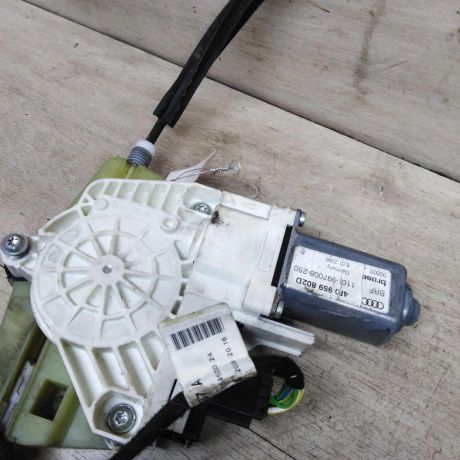 steklopodieemnik-elektriceskii-perednii-pravyi-audi-a6-c6-art-97162-big-3