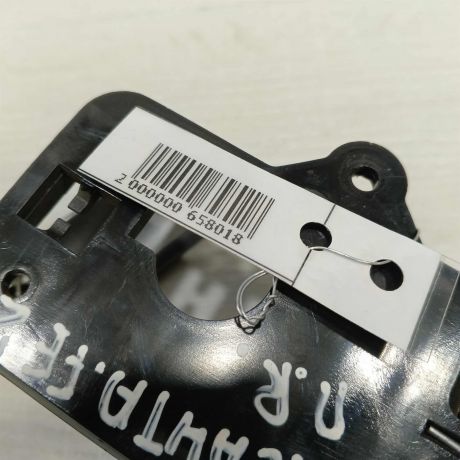 rucka-dveri-vnutrenniaia-peredniaia-pravaia-hyundai-santa-fe-ii-art-98401-big-2